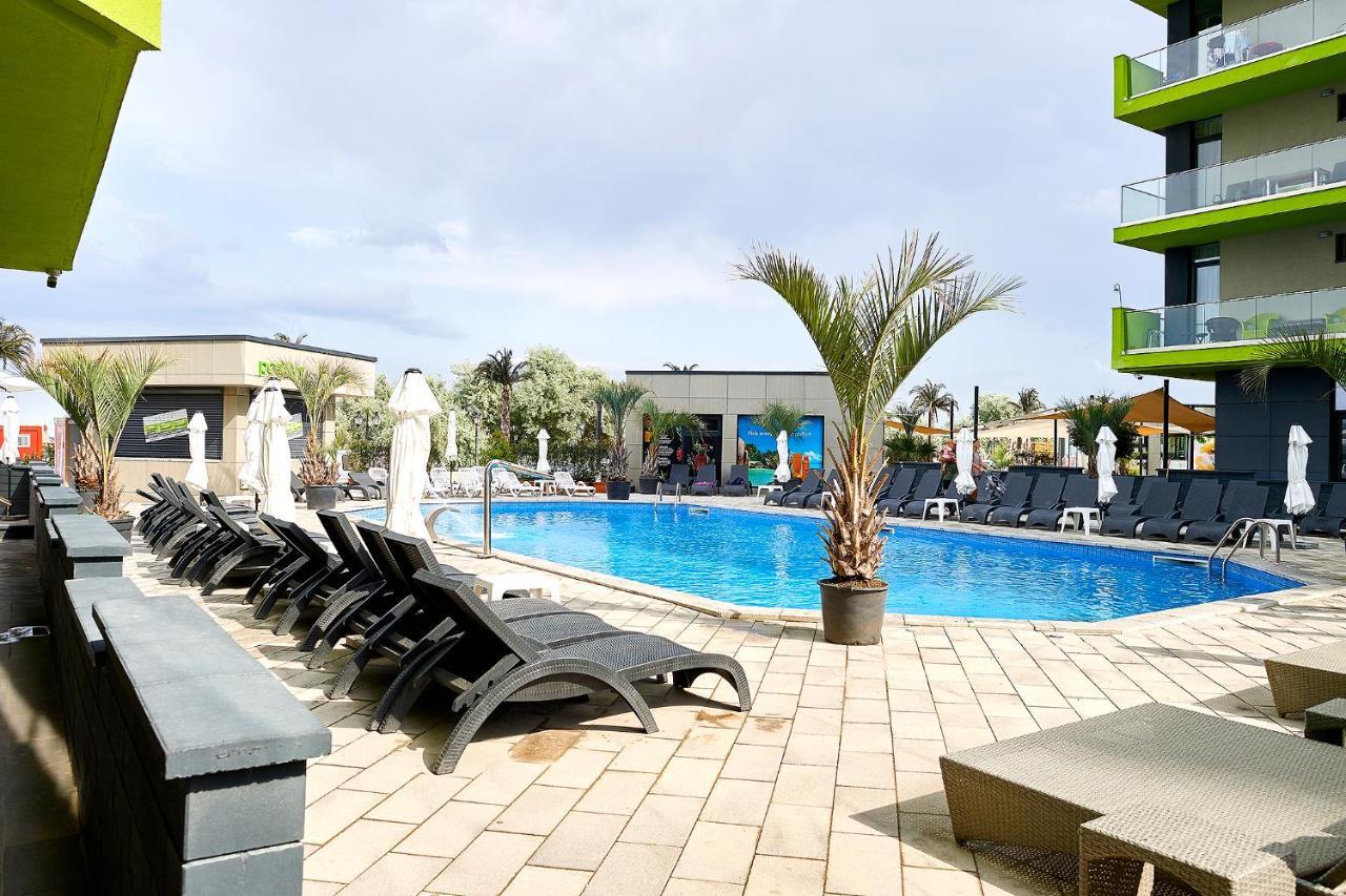 Vanilla Luxury Apartment Spa N Pool Beach Resort Năvodari Kültér fotó