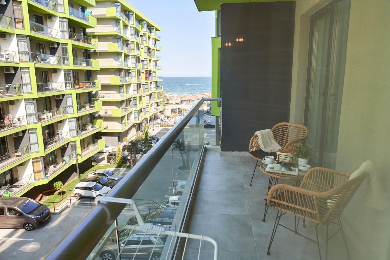 Vanilla Luxury Apartment Spa N Pool Beach Resort Năvodari Kültér fotó